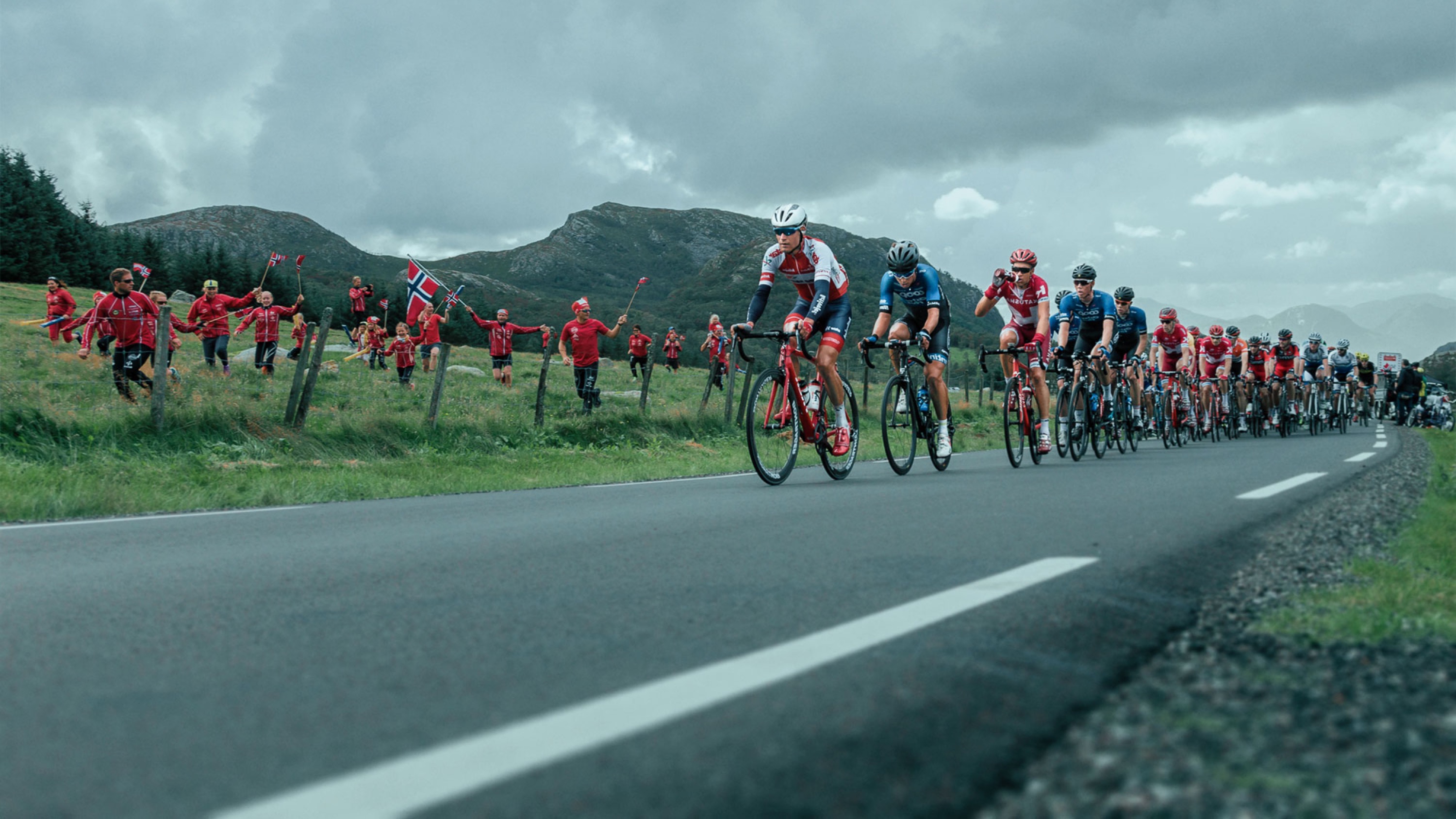 Dramatic racing, stunning scenery, amazing atmosphere - this is Tour of Norway